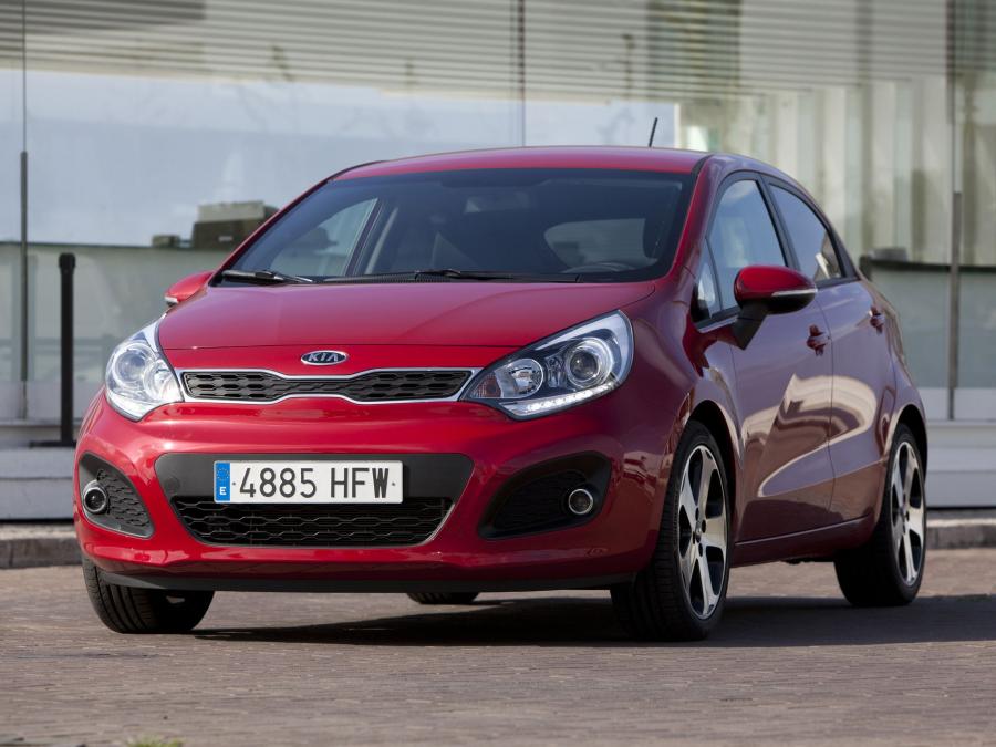  Kia Rio 5-Door 2011 года  (фото 23 из 30)